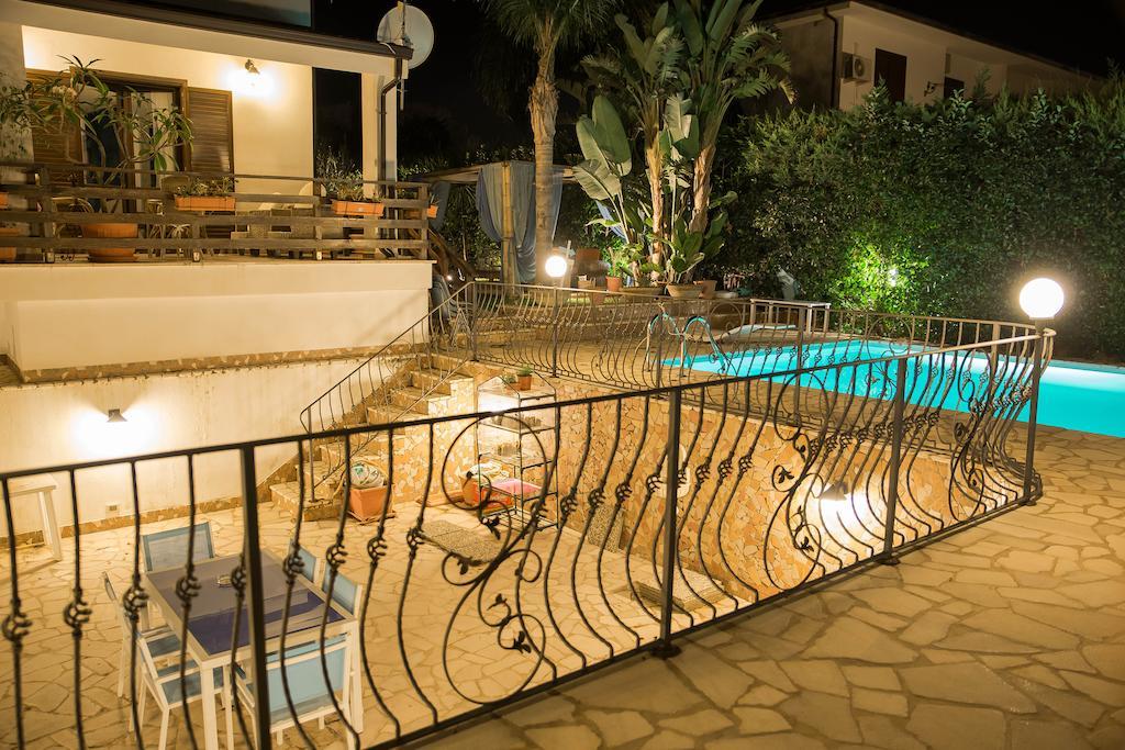 Dal Barone Vincenti Villa Isola delle Femmine Room photo